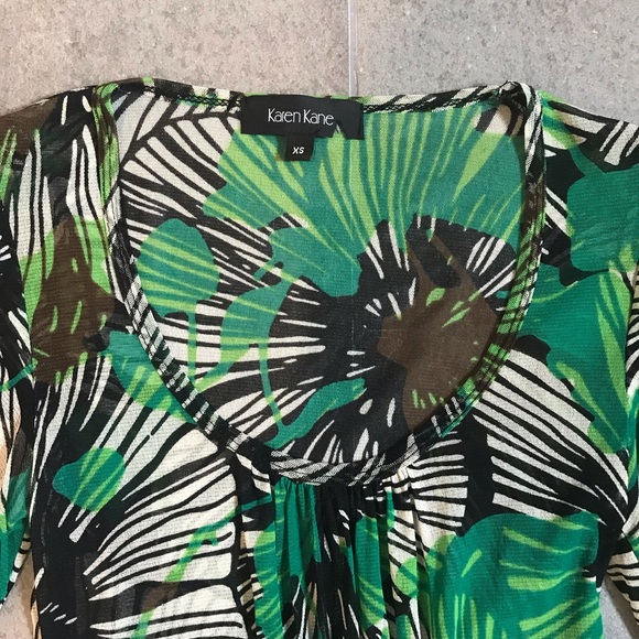 Karen Kane Blouse XS - Picture 2 of 3